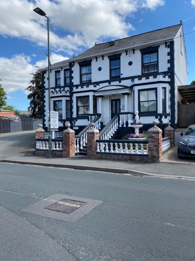 The White Lodge Hotel Hereford Exterior photo